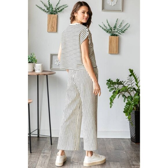 Stripe Texture Knit Front Pocket Long Pants - Picture 15 of 15
